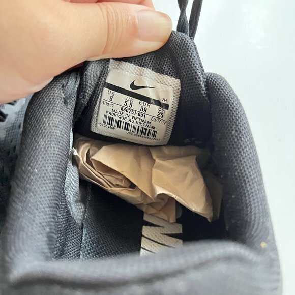 Nike Flex 2016‎ Lace Up 830751 001 Running Shoes Black Womens Size 8 Athletic - Picture 6 of 9